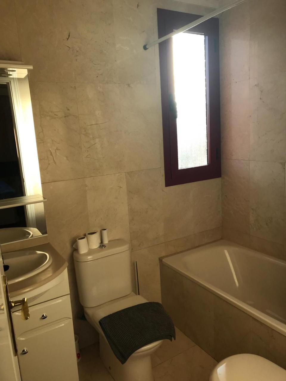 5 Calle De Robledo Apartamento *