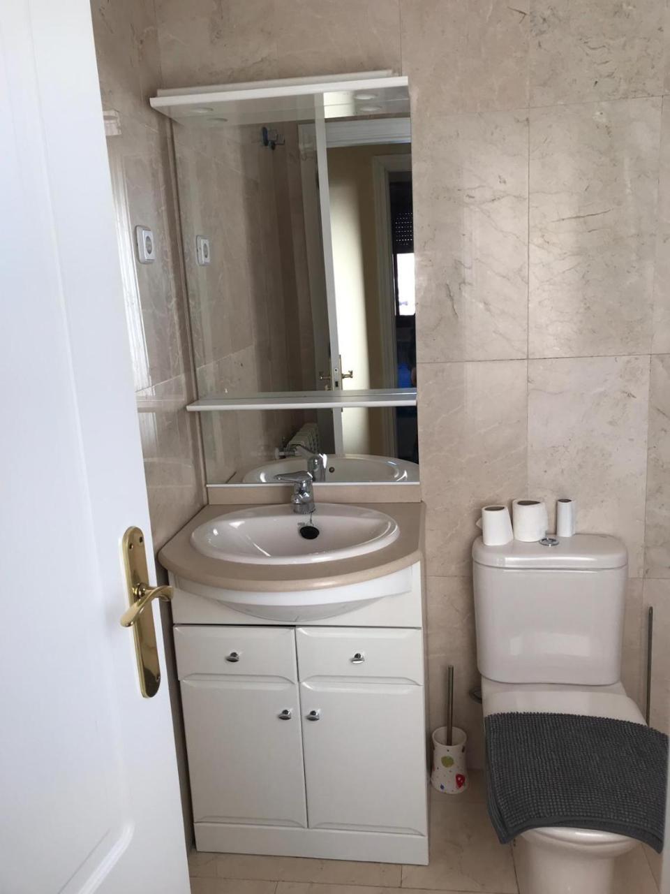 5 Calle De Robledo Apartamento